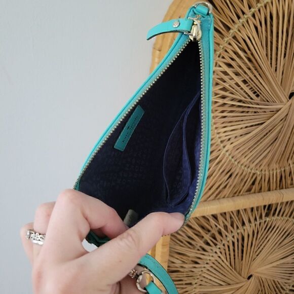 Kate Spade Wristlet/Clutch Purse Aqua Blue Small Zippered - Picture 8 of 10